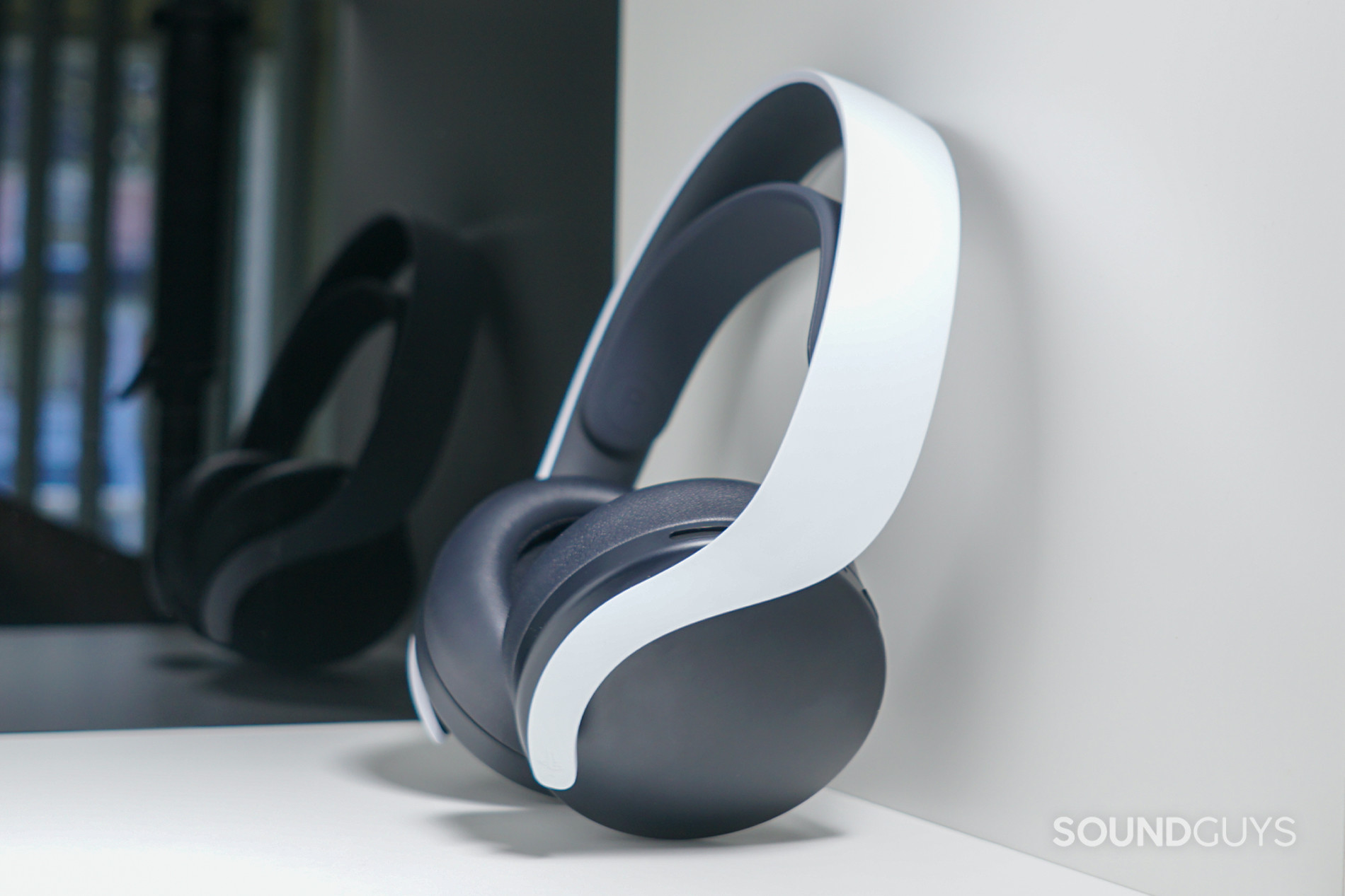 Immersive Audio Experience: Unboxing the 3D Pulse Headset插图3